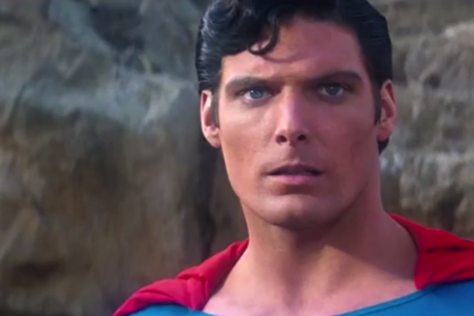 Canal cria versão retrô do trailer de "Batman vs Superman"
