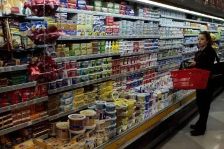 Supermercado no Estados Unidos: preços ao consumidor no país foi a segunda alta mensal seguida (.)