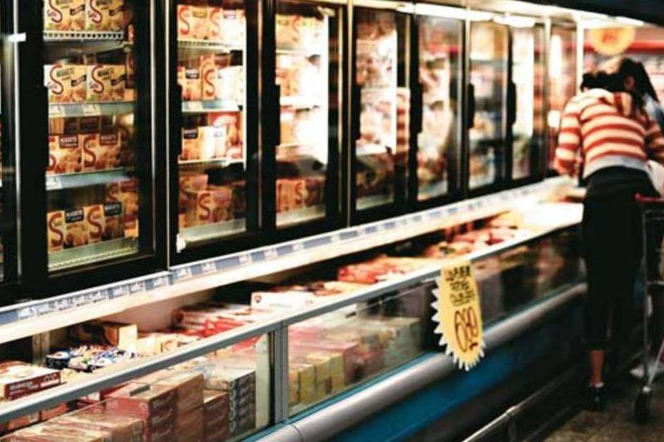 Vendas reais dos supermercados devem subir 3,5% em 2013