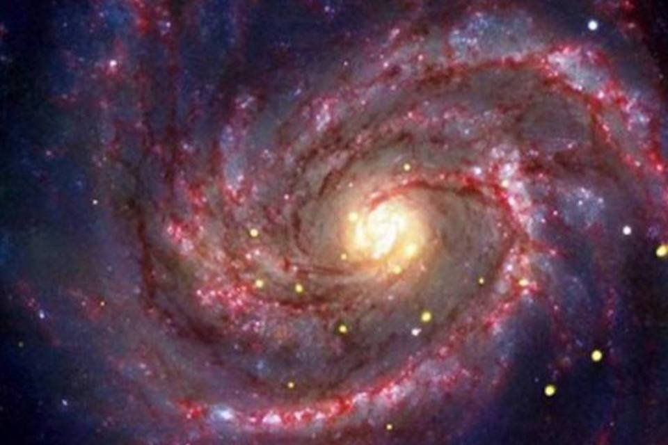 NASA recria imagem de supernova documentada há 2 mil anos