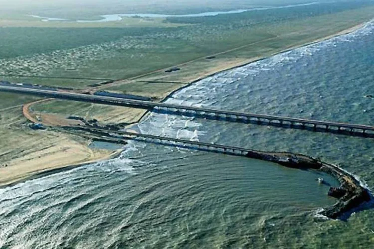 Obras em Açu: porto contará com terminal de minério da LLX (Divulgação)