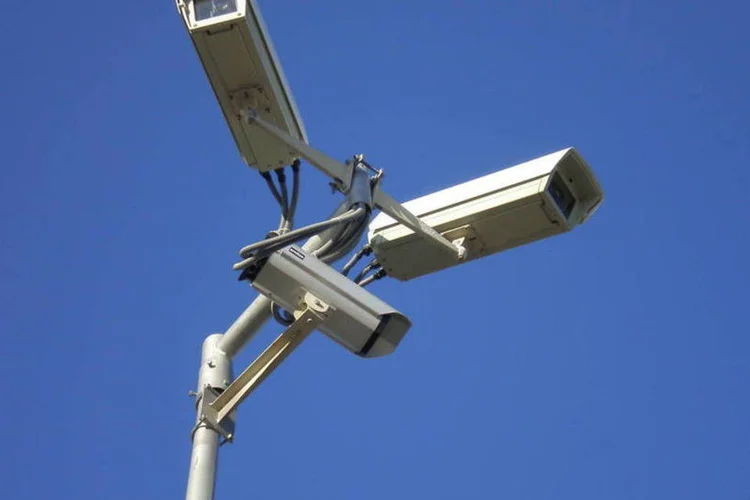 Smart Cameras: Chips snapdragon trarão mais autonomia a câmeras de segurança (Paweł Zdziarski / Creative Commons)