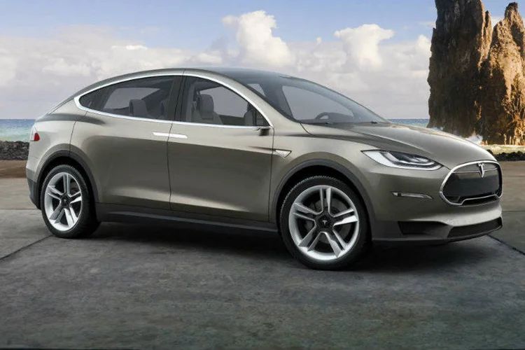 Model X: os carros de luxo regularmente exigem reparos antes que possam deixar a fábrica (Tesla/Divulgação)