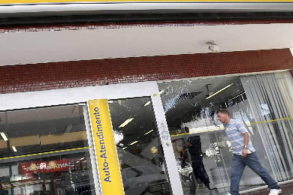 Linha do BB para antecipar 13º salário ultrapassa R$ 1 bi