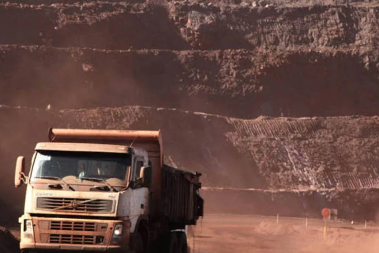 
	Mina de ferro da MMX: presidente da Vale evitou comentar se a mineradora de Eike deve realizar o pagamento de uma multa &agrave; MRS
 (Rich Press/Bloomberg)