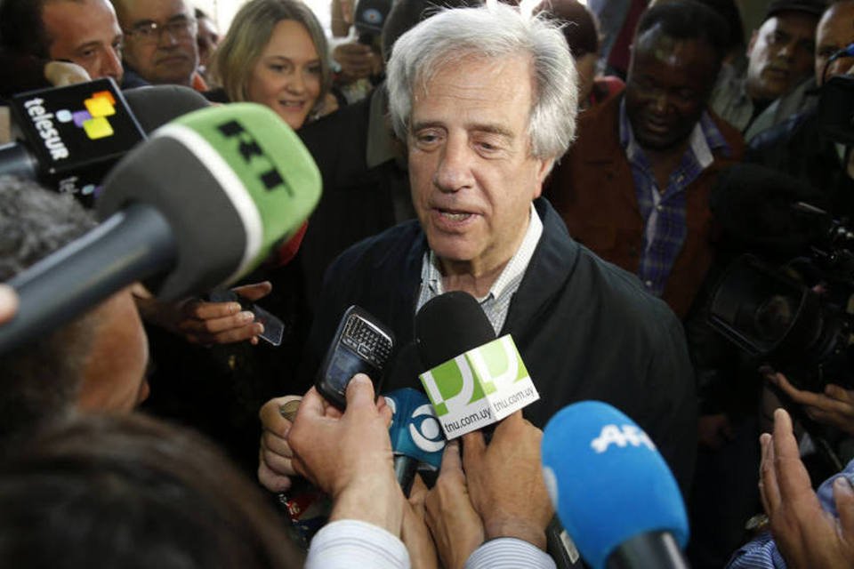 Tabaré Vázquez mantém vantagem de 13 pontos sobre Lacalle