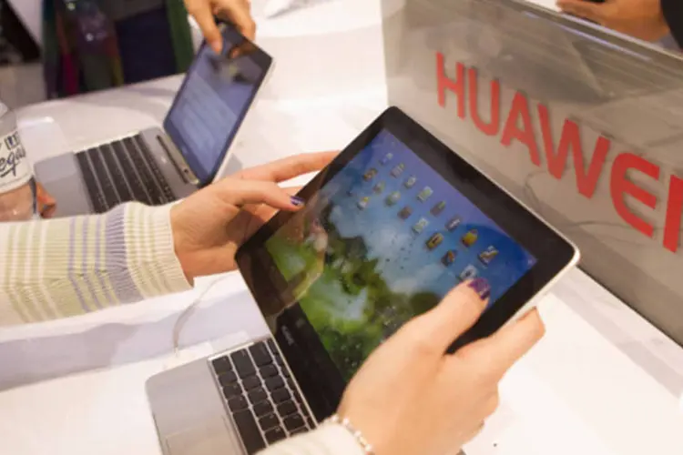 
	Huawei: em maio, a Huawei processou a Samsung nos Estados Unidos e na China
 (Steve Marcus/Reuters)