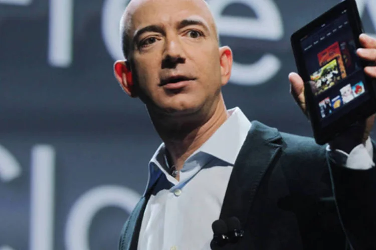 A empresa lançou em setembro o tablet Kindle Fire, que deve pesar no lucro do quarto trimestre, segundo o analista Ken Sena, da Evercore Partners (Spencer Platt/Getty Images)