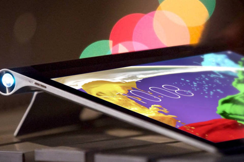 Yoga 2 Pro da Lenovo vai além do tablet com seu projetor