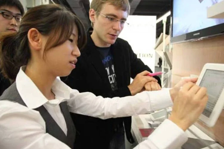 Tablets na Feira de Frankfurt: Brasil ainda depende de tecnologia ( Ralph Orlowski/Getty Images)
