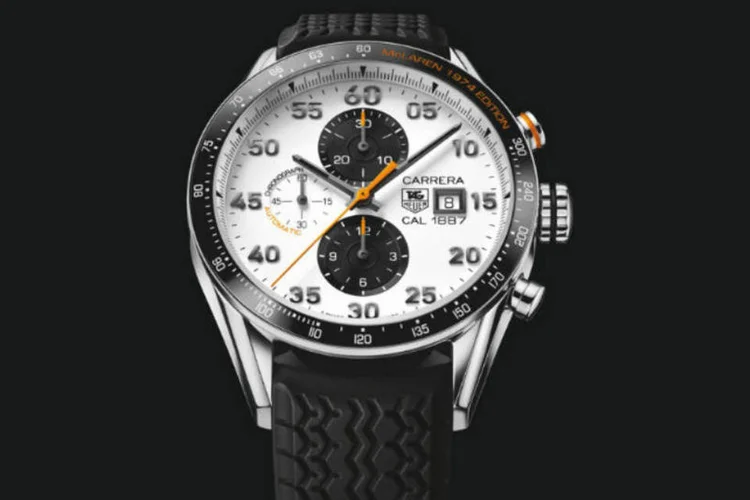 
	Carrera McLaren 1974 Edition: pulseira que reproduz pneu de corrida d&aacute; arremate esportivo ao modelo
 (Divulgação)
