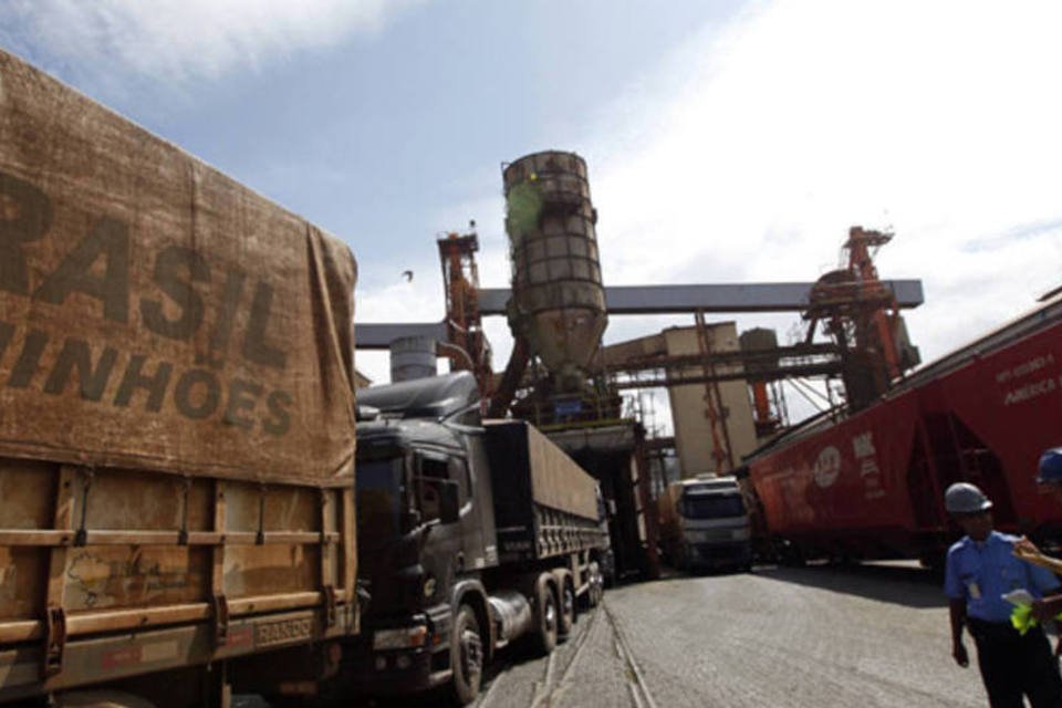 Escala de navios aponta recorde de exportação de soja
