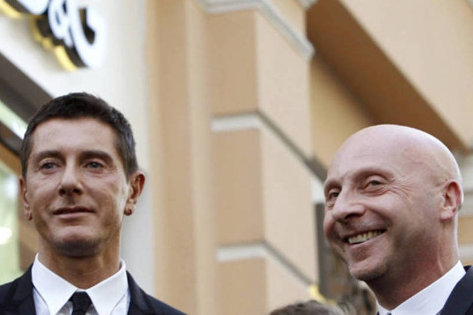 Dolce & Gabbana fecha lojas em Milão contra prefeitura