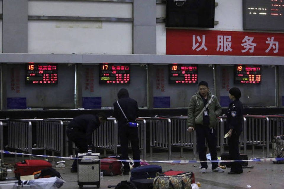 Ataque contra estação de trem mata pelo menos 27 na China