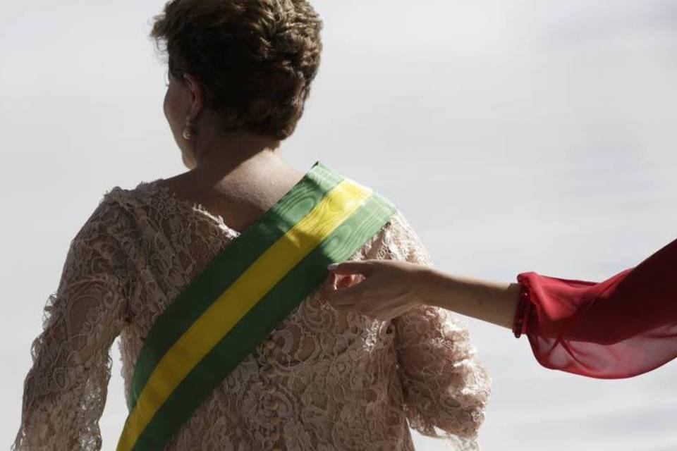 Financial Times lista 10 motivos para saída de Dilma