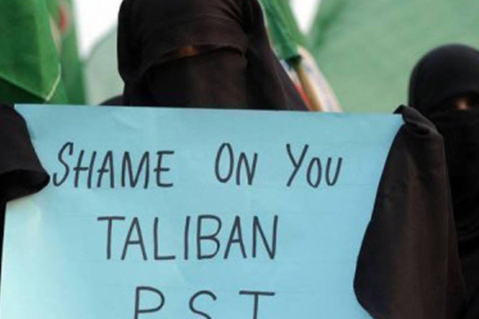 Presidente do Paquistão condena ataque contra adolescente