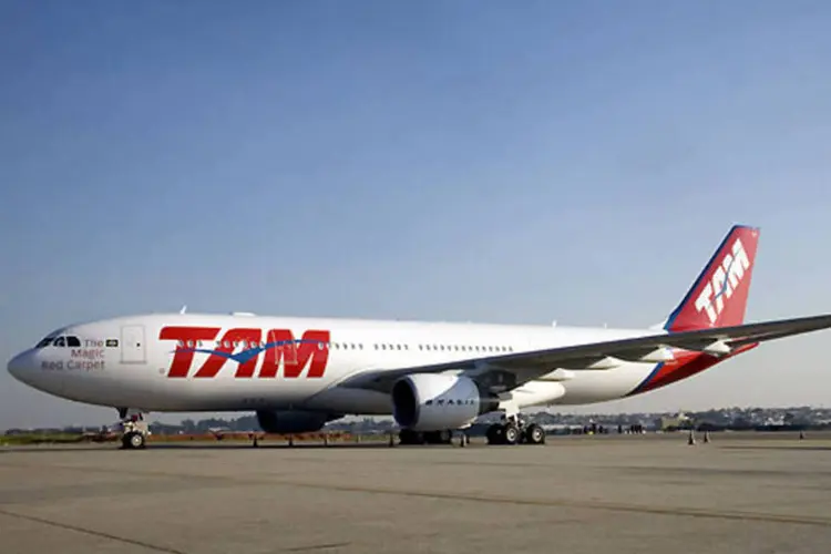 
	Avi&atilde;o da TAM: a empresa liderou em agosto com 40,2% do mercado nos voos dom&eacute;sticos, seguida por Gol (34,1%)
 (Divulgação / TAM)