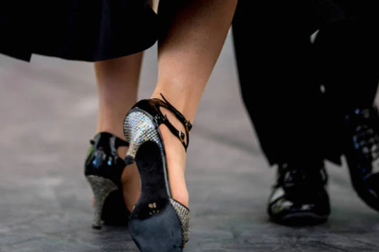 Tango: em Buenos Aires, milongas mantêm viva a chama do autêntico baile argentino, mas não são bom negócio (Carsten Koall/Getty Images)