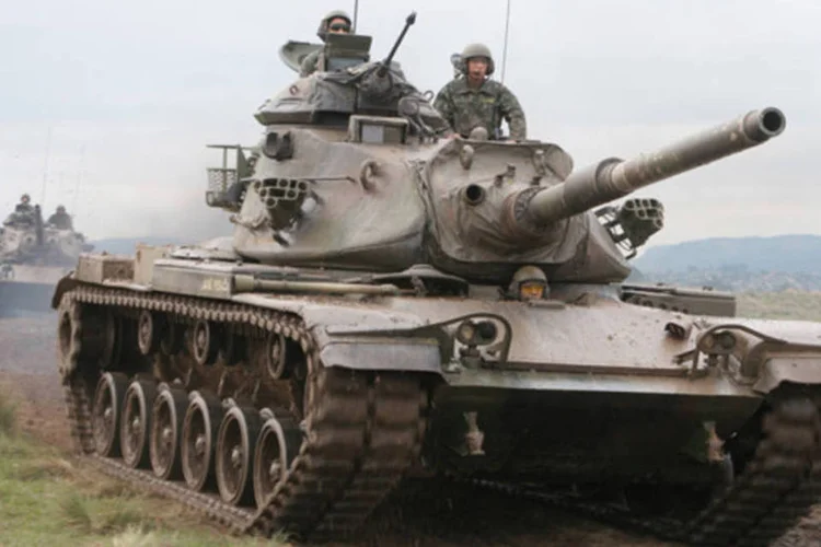 
	Tanque do Ex&eacute;rcito Brasileiro: na opera&ccedil;&atilde;o realizada em agosto, nas fronteiras com o Uruguai, Argentina e Paraguai, as autoridades apreenderam 880 quilos de drogas
 (Divulgação)
