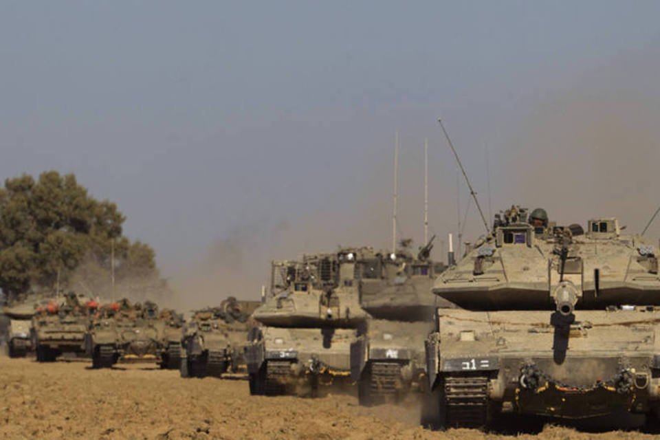 Israel envia para Gaza quase todo efetivo regular de combate