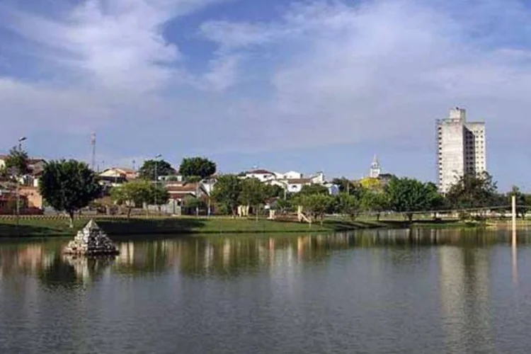 
	Taquarituba: cidade do interior paulista atingida por um tornado na tarde de domingo, 22
 (Wikimedia Commons)