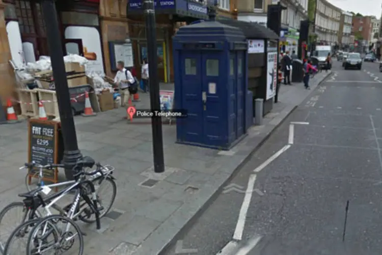 TARDIS, máquina do tempo do seriado britânico "Dr.Who": Google Maps leva usuários ao interior da icônica cabine (Divulgação)