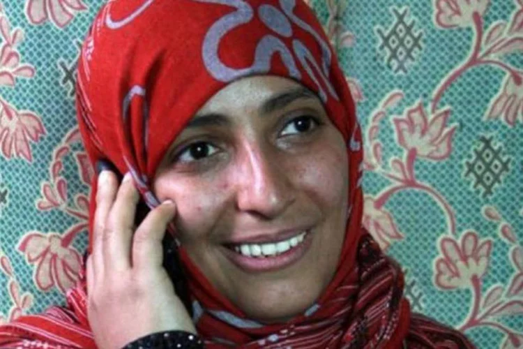 Karman milita há anos pela liberdade de expressão e pelos direitos das mulheres (Mohammed Huwais/AFP)