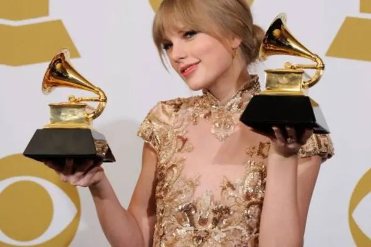Taylor Swift no Grammy 2012 (Kevork Djansezian/Getty Images)