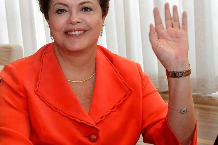 
	Presidente Dilma se despede na p&aacute;gina oficial do Pal&aacute;cio do Planalto no Facebook:&nbsp;a presidente respondeu a perguntas de internautas sobre o Marco Civil da Internet
 (Palácio do Planalto/Facebook)