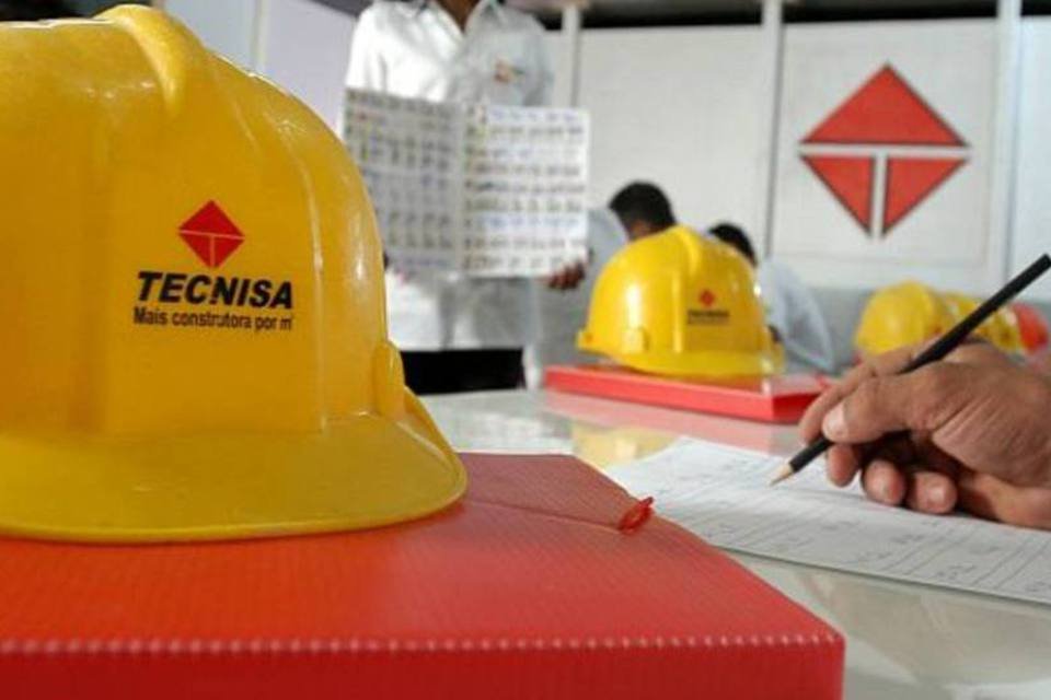 Tecnisa recua com vendas 54% menores no primeiro trimestre