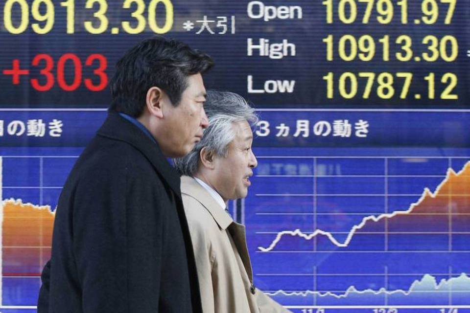 Bolsa de Tóquio sobe mais de 1% pelo 4º pregão consecutivo