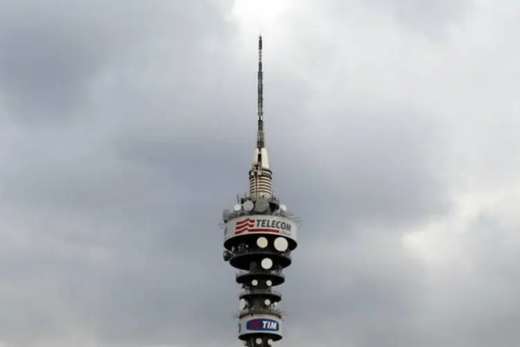 
	Torre da Telecom Italia: Telecom Italia &eacute; controladora da operadora TIM Participa&ccedil;&otilde;es no Brasil
 (Alessandro Bianchi/Reuters)
