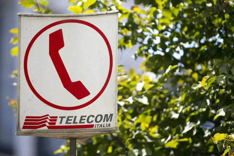 
	Telecom Italia: o plano n&atilde;o prev&ecirc; qualquer redu&ccedil;&atilde;o no n&uacute;mero de funcion&aacute;rios
 (Jason Alden/Bloomberg)