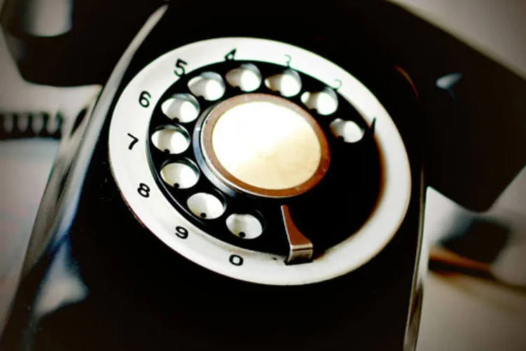 
	Telefone fixo: a popula&ccedil;&atilde;o brasileira est&aacute; trocando as linhas residenciais por linhas m&oacute;veis
 (Yosep Sugiarto/Stock.XCHNG)