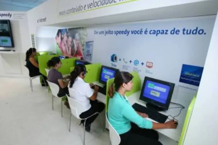 Operações da Telefonica no Brasil: com compra da Vivo, companhia ampliaria seus negócios no País (.)