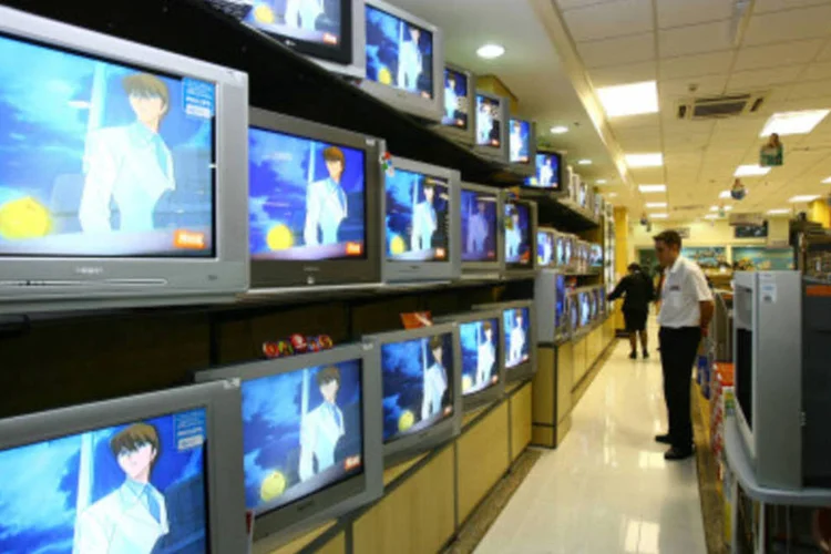 Na média, as vendas de televisores no primeiro semestre costumam representar 40% do total anual