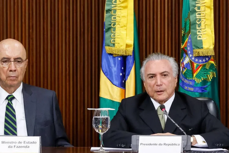 
	Michel Temer: ainda nas medidas para o controle da d&iacute;vida p&uacute;blica, Temer disse que o governo estuda extinguir o fundo soberano
 (Marcos Corrêa/PR)