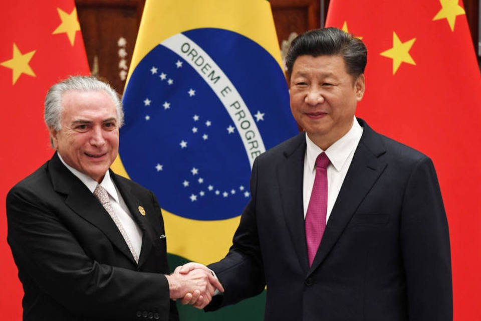 Na China, Temer afirma que Brasil "virou a página"