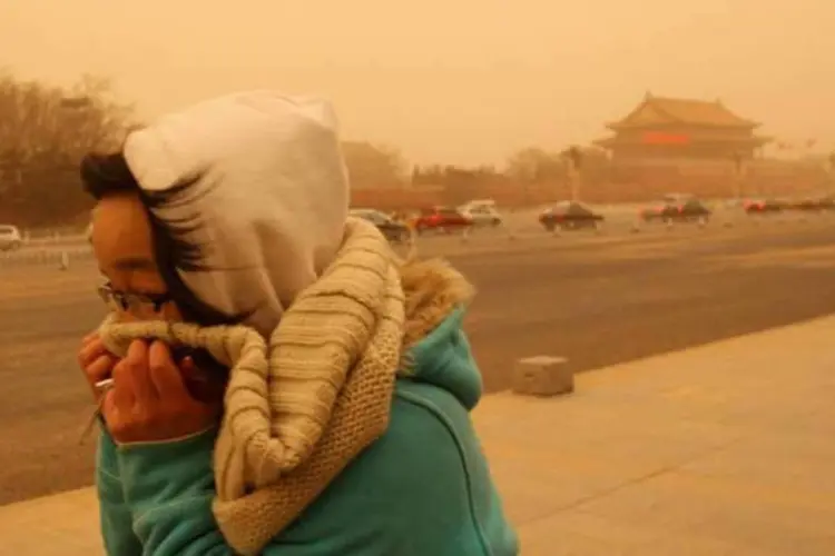 1 - Tempestades de areia cobrem de pó cidades inteiras (Getty Images)