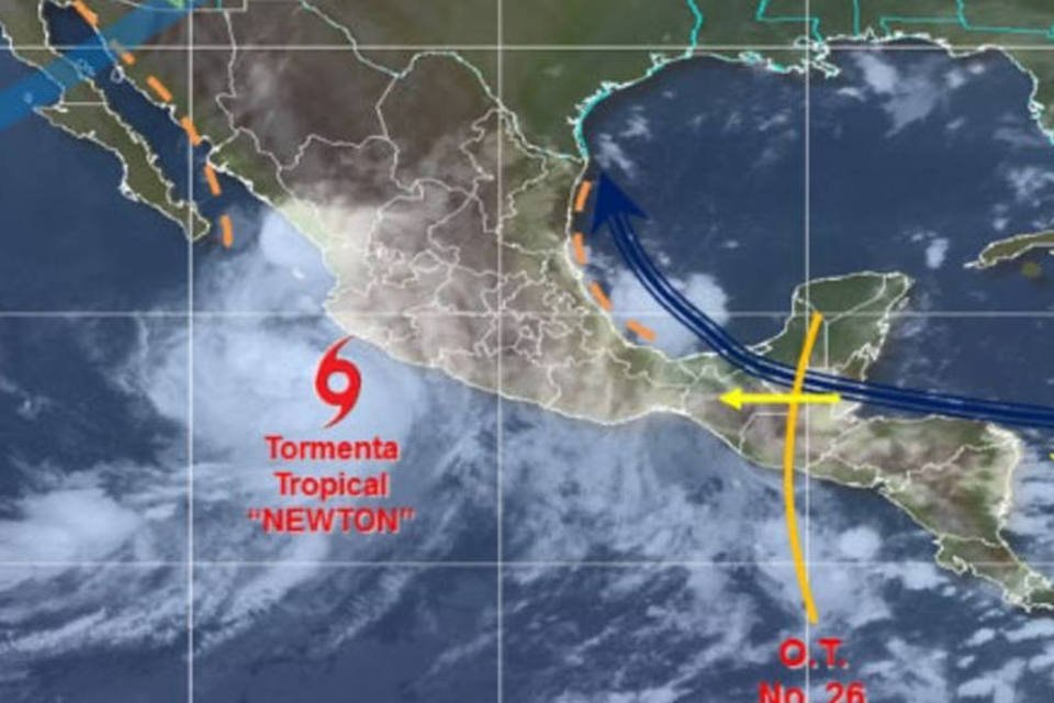 Tempestade se desloca no México com potencial de furacão