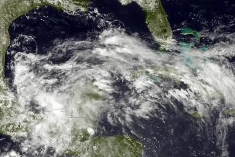 Tempestade tropical: Cristina continua se afastando da costa oeste do Pacífico mexicano (AFP)
