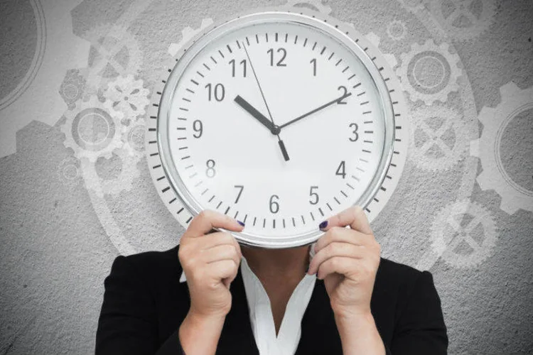 
	Administra&ccedil;&atilde;o do tempo: d&ecirc; uma volta completa no seu rel&oacute;gio e aproveite cada uma das 24 horas que ganha todos os dias
 (Wavebreak Media/ Think Stock)