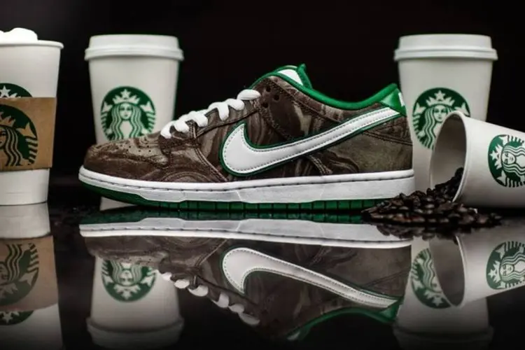 Tênis da Nike inspirado na Starbucks (Reprodução)