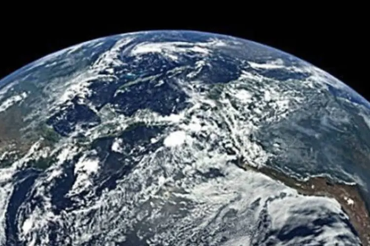 NASA: imagem da superfície da Terra (AFP/Nasa/Michael Benson/AFP)