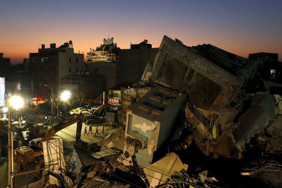 Terminam resgates após terremoto de Taiwan com 116 mortos