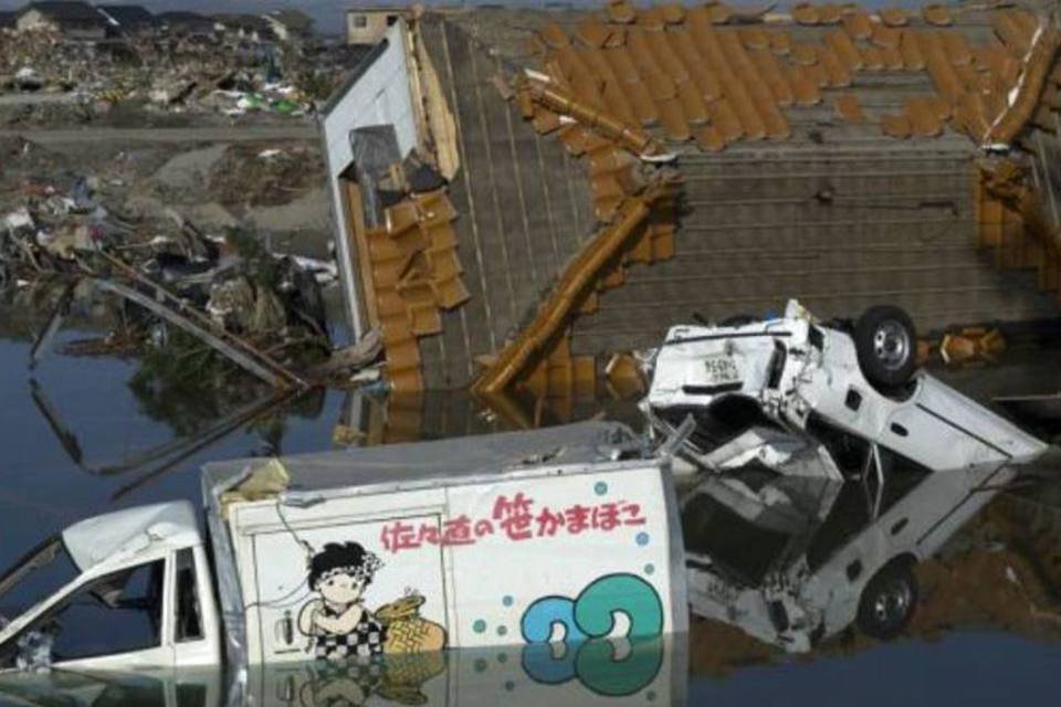 Siderúrgicas no Japão voltam a operar após desastre