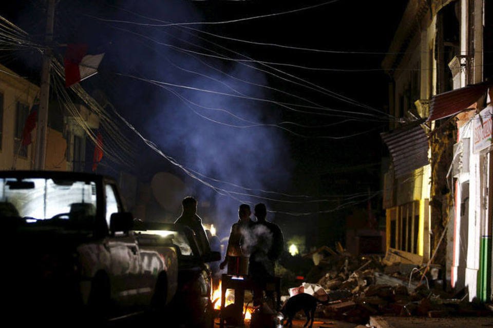 Chile suspende alerta de tsunami após tremor com 8 mortos