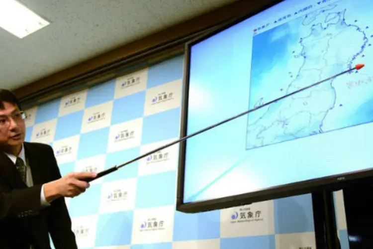 O hipocentro do sismo foi localizado a uma profundidade de 40 km, a 123 km a leste de Sendai, norte do Japão (©afp.com / Yoshikazu Tsuno)
