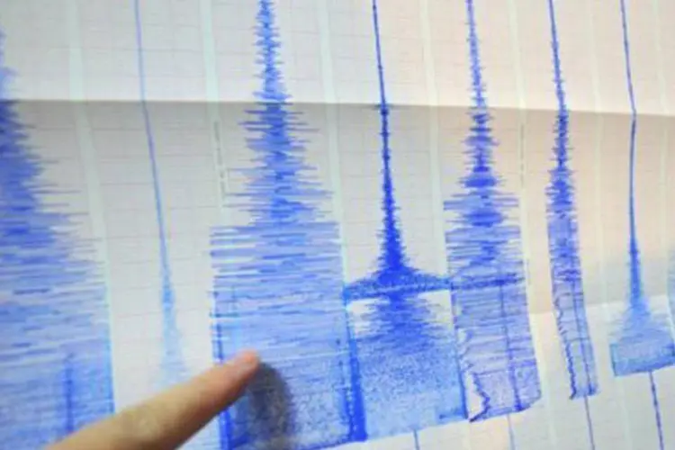 
	Sism&oacute;grafo: o tremor n&atilde;o foi sentido no territ&oacute;rio continental chileno, nem provocou v&iacute;timas ou danos materiais
 (Sam Yeh/AFP)