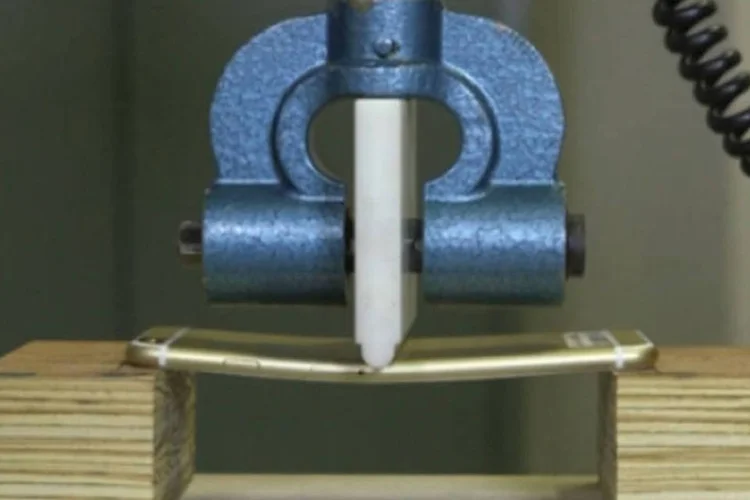 iPhone 6: modelo é mais resistente a entortar do que fizeram parecer as reclamações (Divulgação)